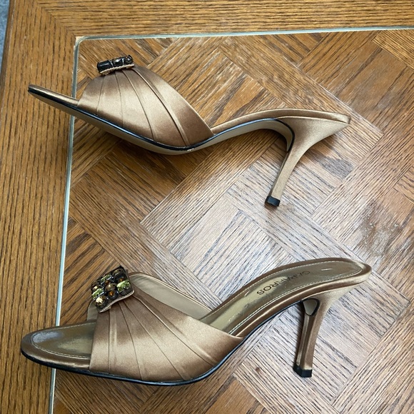 Caparros bronze silk high heel sandals with rhinestones size 8.5 Worn on… - Picture 12 of 13